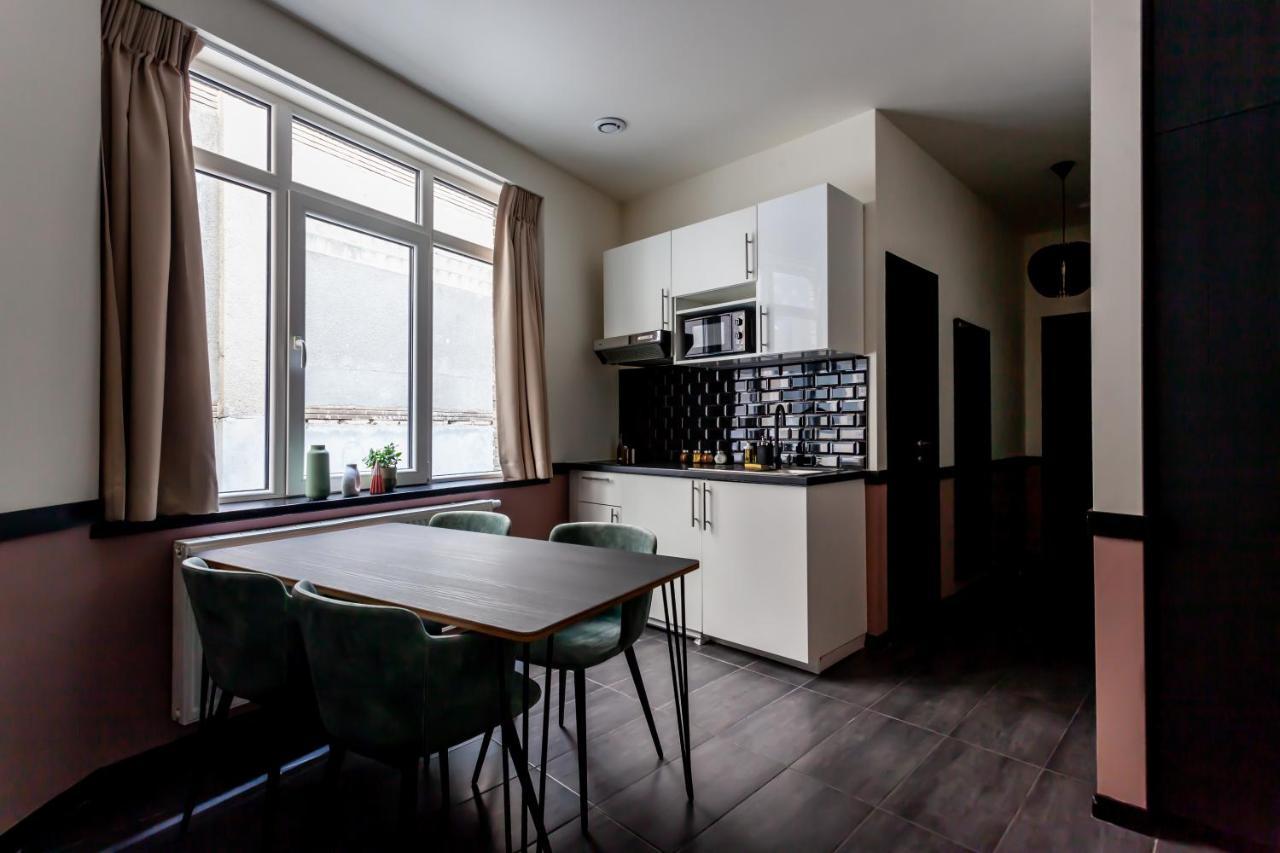 Hey - Aparthotel Brussels Anderlecht ภายนอก รูปภาพ