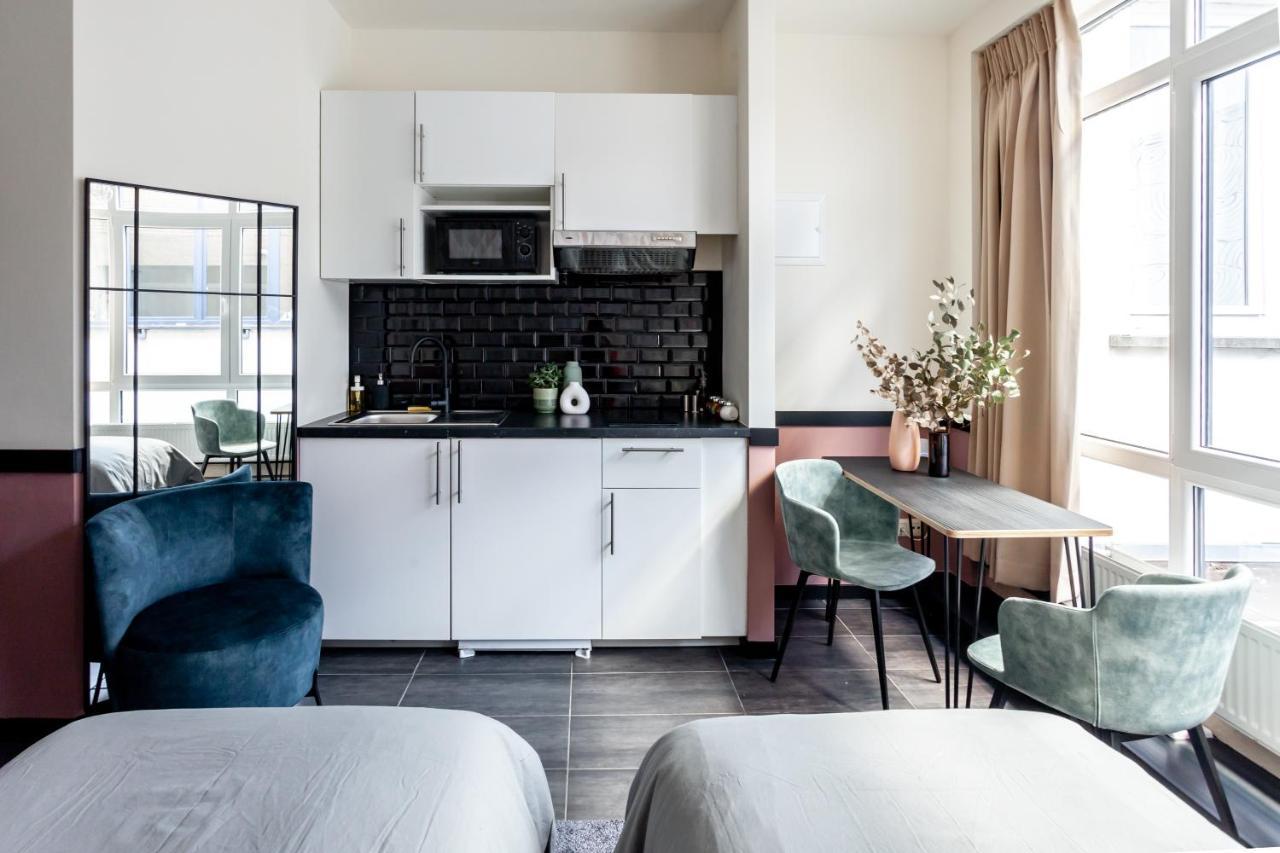 Hey - Aparthotel Brussels Anderlecht ภายนอก รูปภาพ