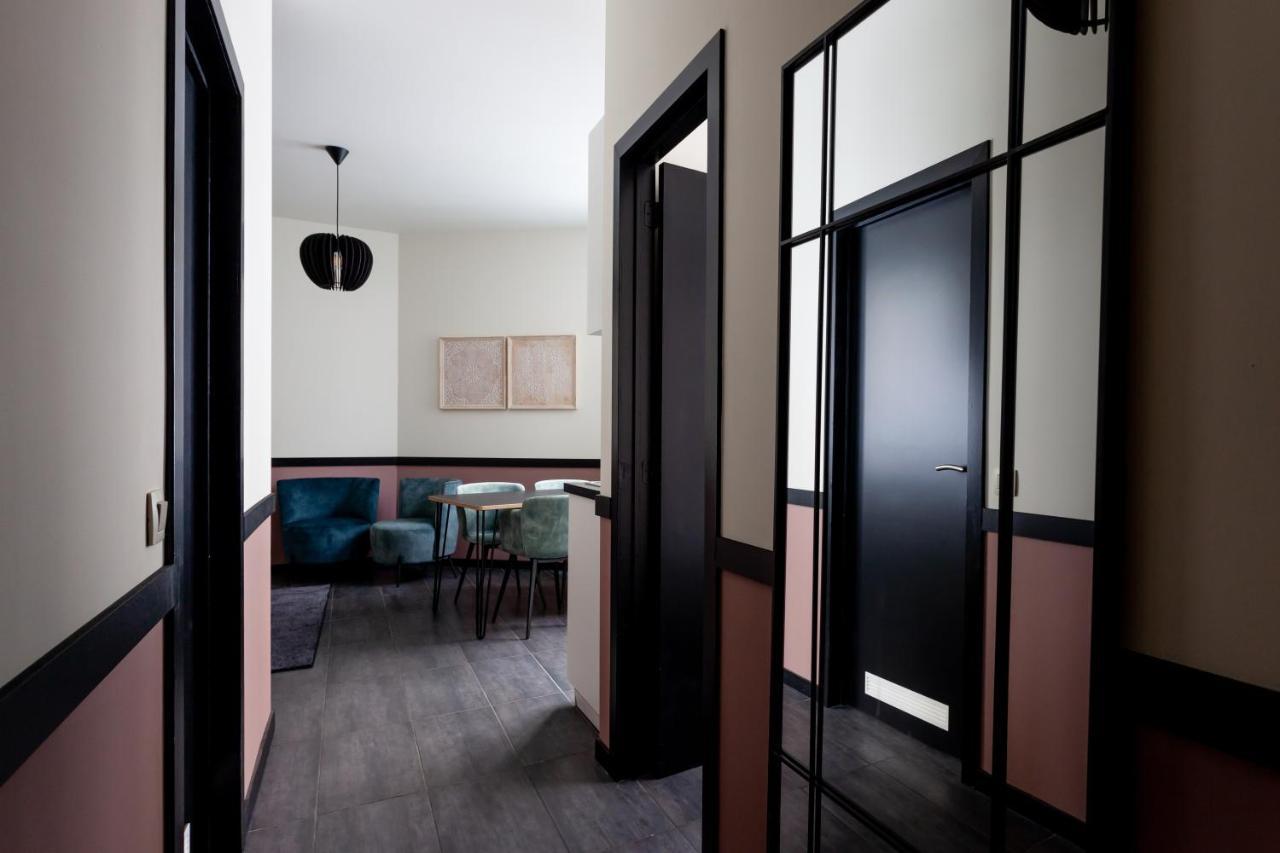 Hey - Aparthotel Brussels Anderlecht ภายนอก รูปภาพ