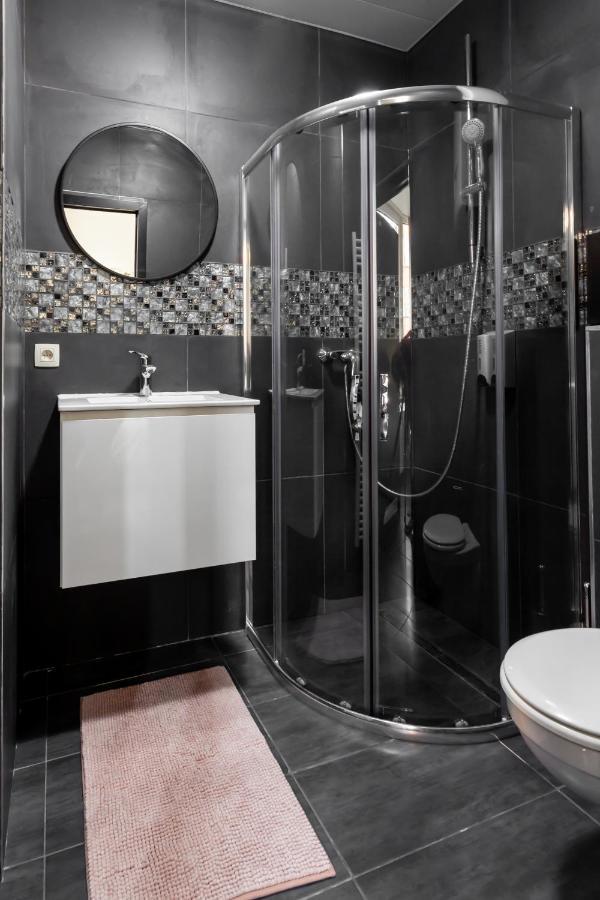 Hey - Aparthotel Brussels Anderlecht ภายนอก รูปภาพ