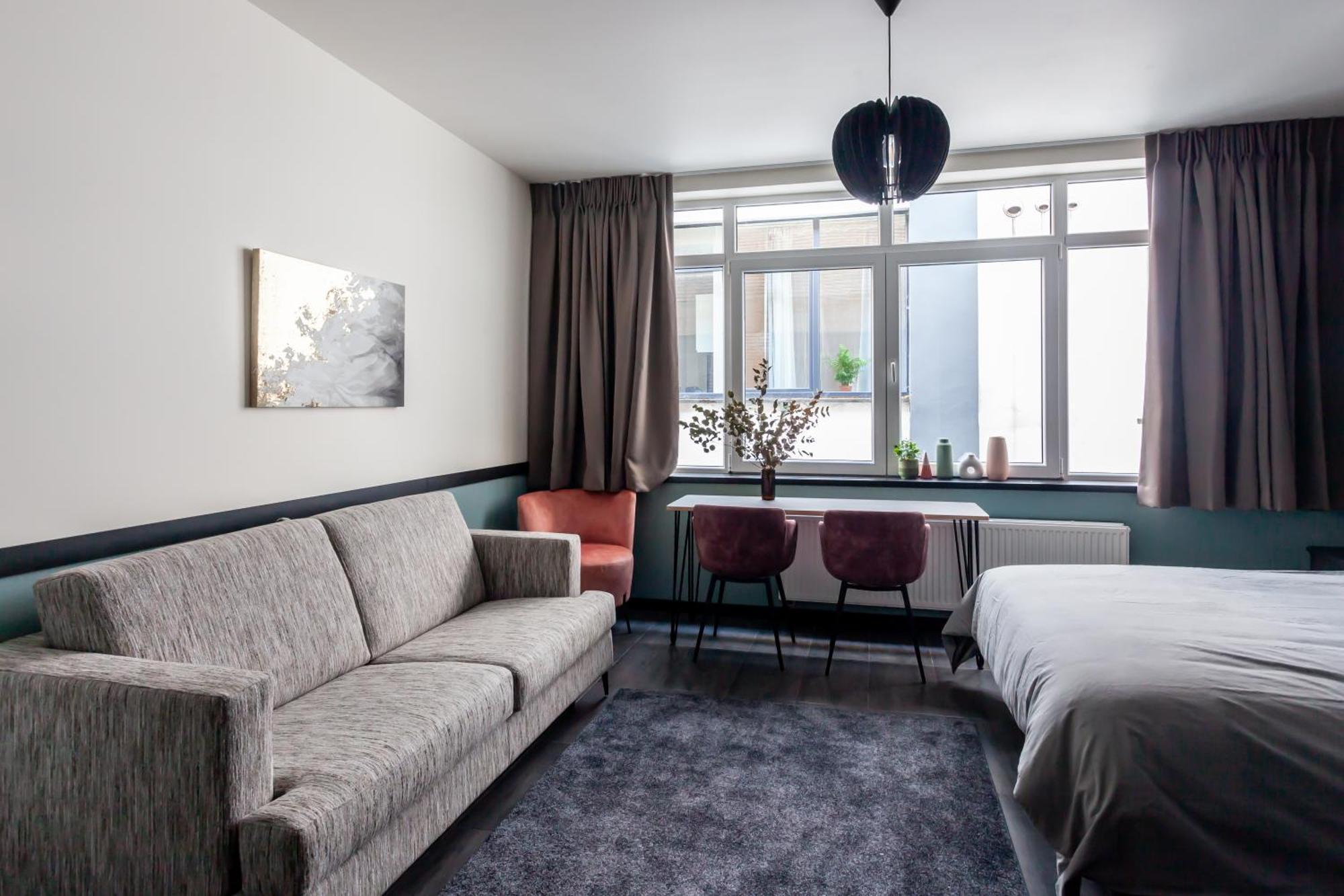 Hey - Aparthotel Brussels Anderlecht ภายนอก รูปภาพ